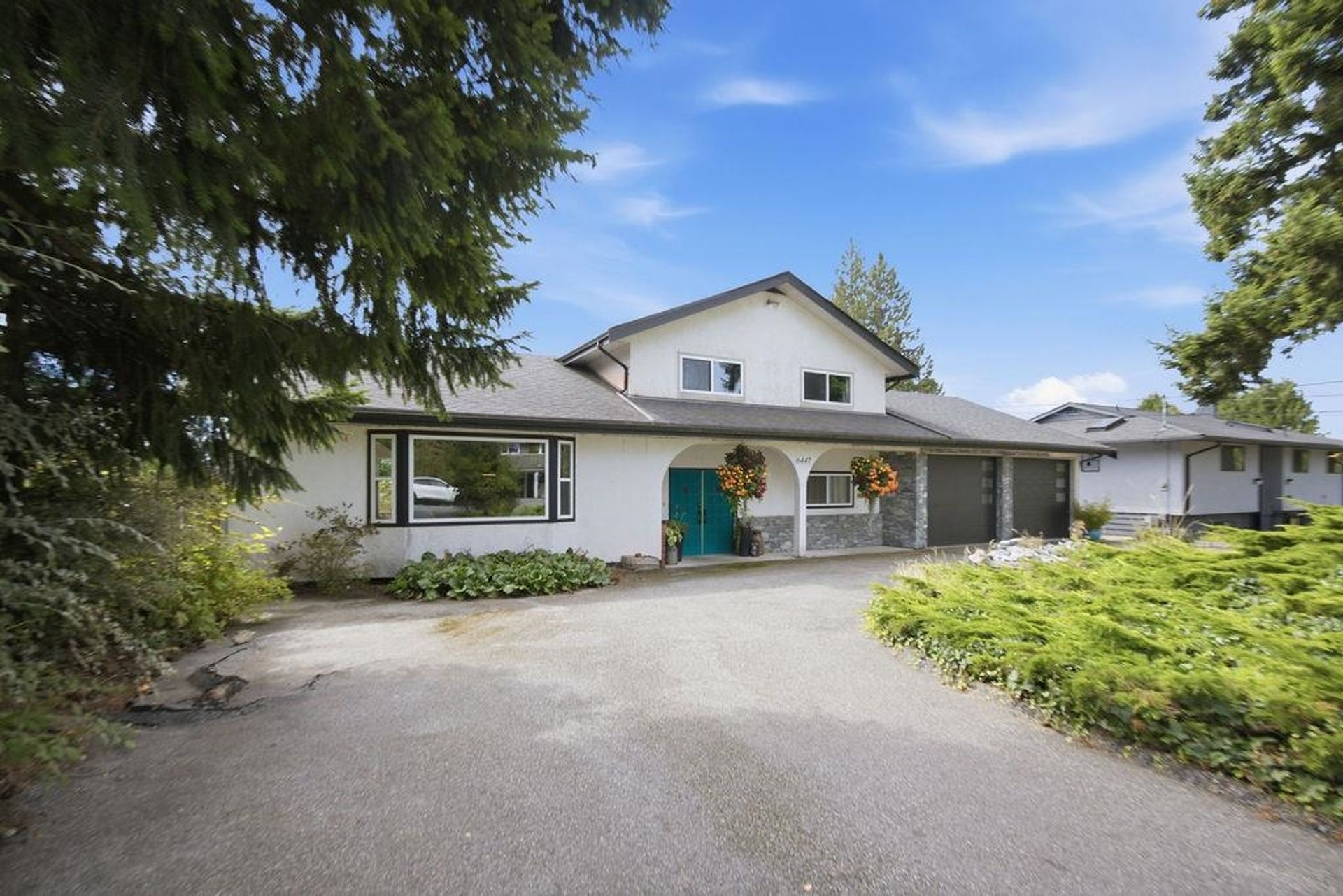6447 Samron Road, Sechelt District, Sunshine Coast 