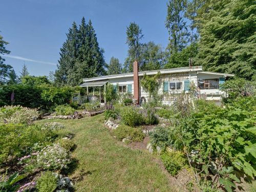 947-north-road-gibsons-area-sunshine-coast-26 at 947 North Road, Gibsons & Area, Sunshine Coast