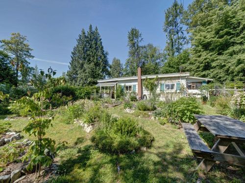 947-north-road-gibsons-area-sunshine-coast-27 at 947 North Road, Gibsons & Area, Sunshine Coast