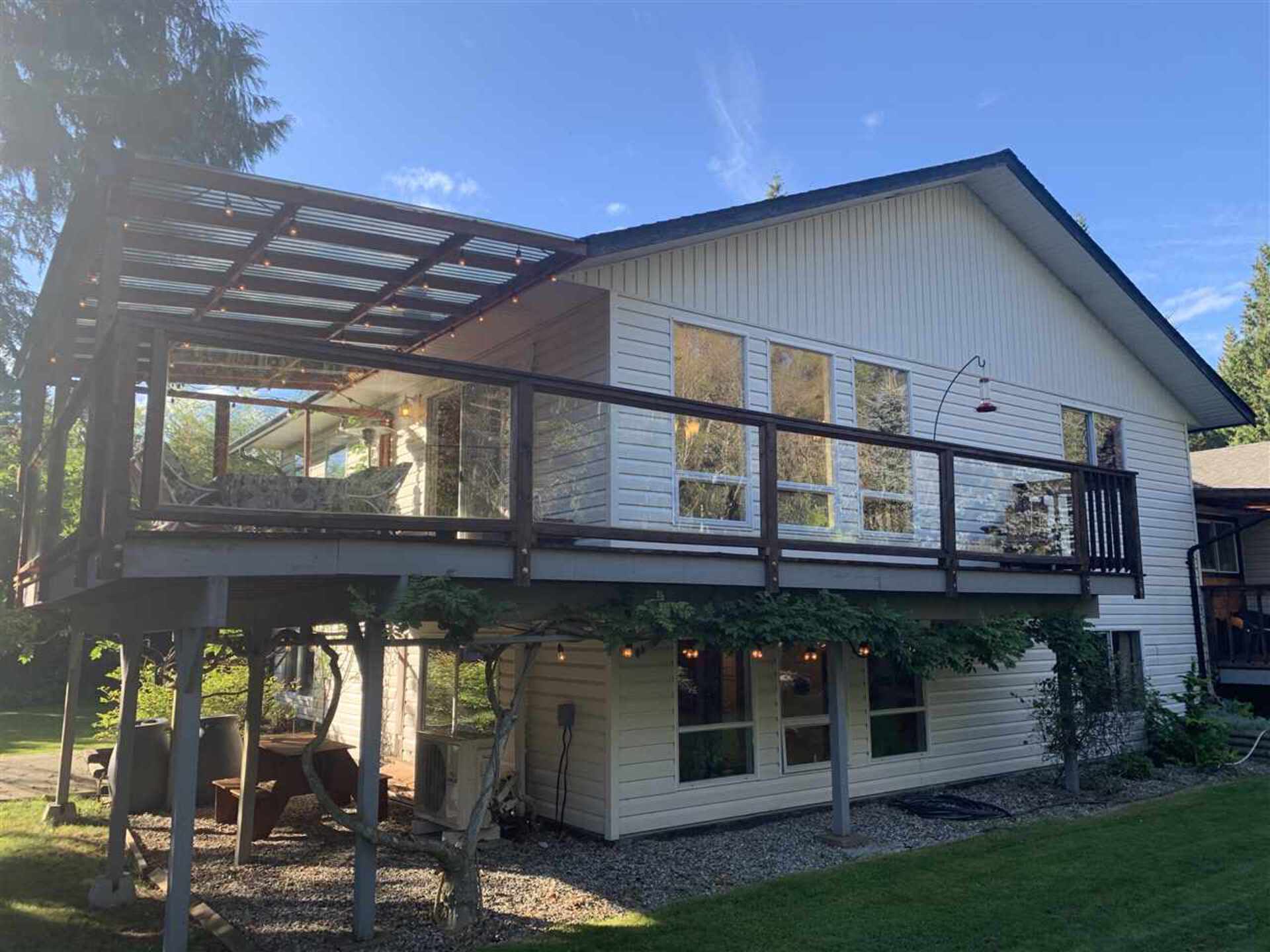 521 Hough Road, Gibsons & Area, Sunshine Coast  by Krista Dempster PREC* - Sunshine Coast Real Estate 521 Hough Road, Gibsons & Area, Sunshine Coast