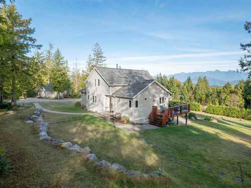 1460-north-road-gibsons-area-sunshine-coast-11 at 1460 North Road, Gibsons & Area, Sunshine Coast 1460-north-road-gibsons-area-sunshine-coast-11 at 1460 North Road, Gibsons & Area, Sunshine Coast