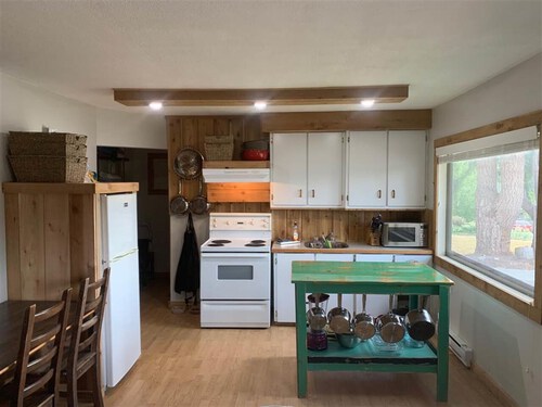 716718-hillcrest-road-gibsons-area-sunshine-coast-04 at 716/718 Hillcrest Road, Gibsons & Area, Sunshine Coast