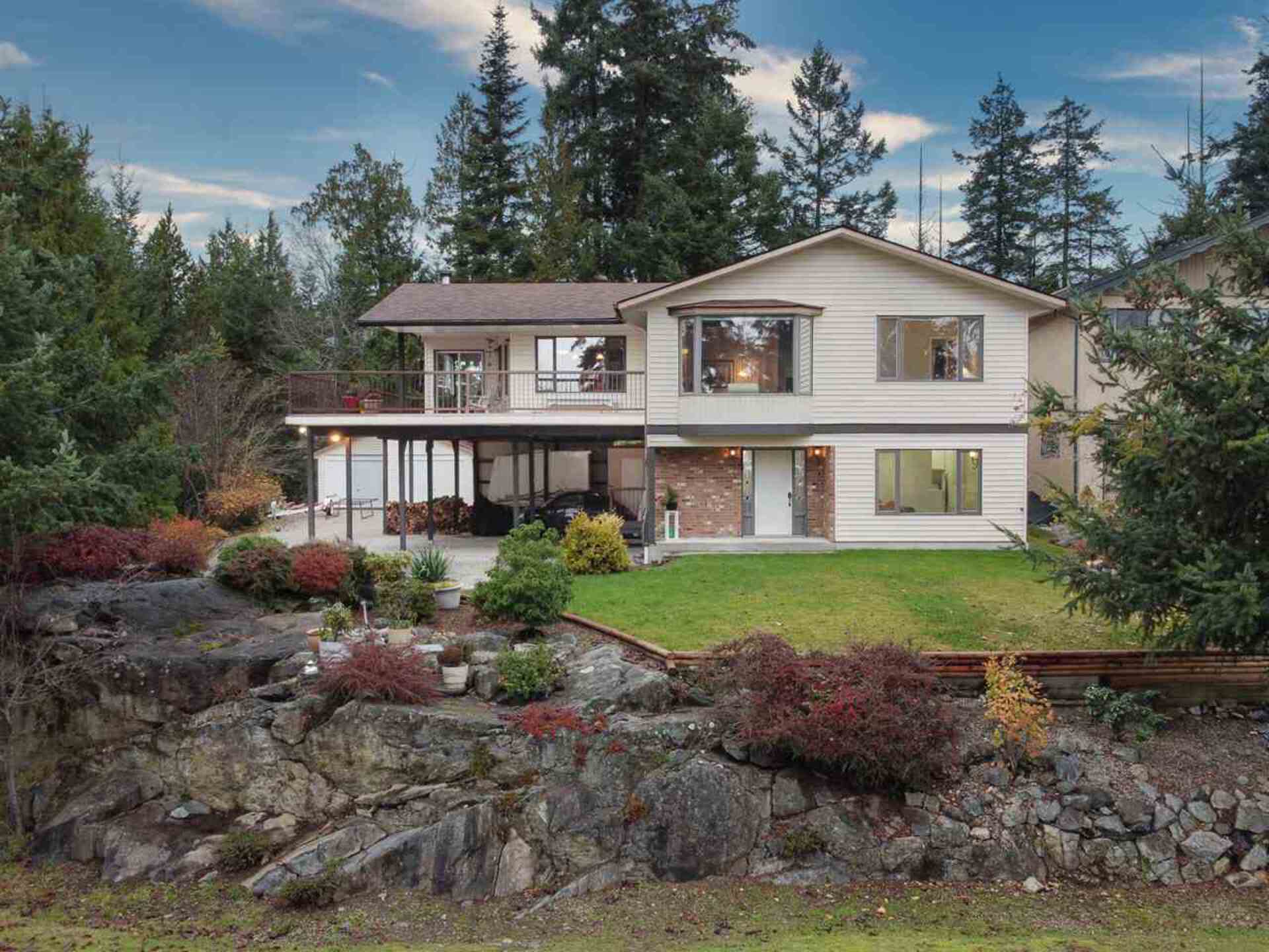 9212 Regal Road, Halfmn Bay Secret Cv Redroofs, Sunshine Coast  by Krista Dempster PREC* - Sunshine Coast Real Estate 9212 Regal Road, Halfmn Bay Secret Cv Redroofs, Sunshine Coast