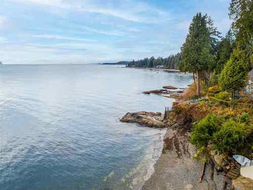 3427-beach-avenue-roberts-creek-sunshine-coast-04 at 3427 Beach Avenue, Roberts Creek, Sunshine Coast 3427-beach-avenue-roberts-creek-sunshine-coast-04 at 3427 Beach Avenue, Roberts Creek, Sunshine Coast