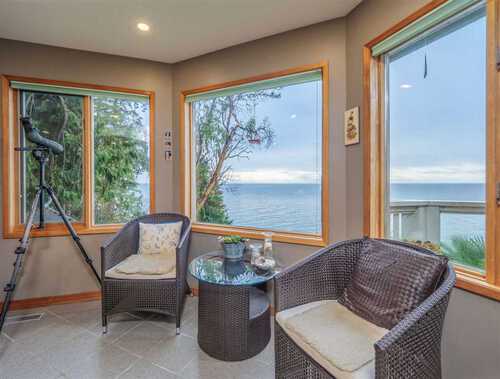 3427-beach-avenue-roberts-creek-sunshine-coast-22 at 3427 Beach Avenue, Roberts Creek, Sunshine Coast 3427-beach-avenue-roberts-creek-sunshine-coast-22 at 3427 Beach Avenue, Roberts Creek, Sunshine Coast