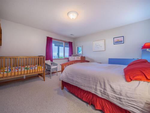 3427-beach-avenue-roberts-creek-sunshine-coast-33 at 3427 Beach Avenue, Roberts Creek, Sunshine Coast