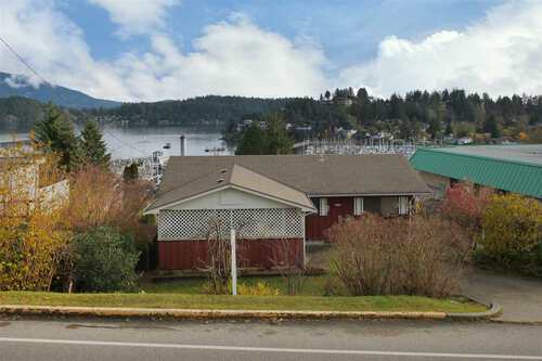 502-south-fletcher-gibsons-area-sunshine-coast-32 at 502 South Fletcher, Gibsons & Area, Sunshine Coast 502-south-fletcher-gibsons-area-sunshine-coast-32 at 502 South Fletcher, Gibsons & Area, Sunshine Coast