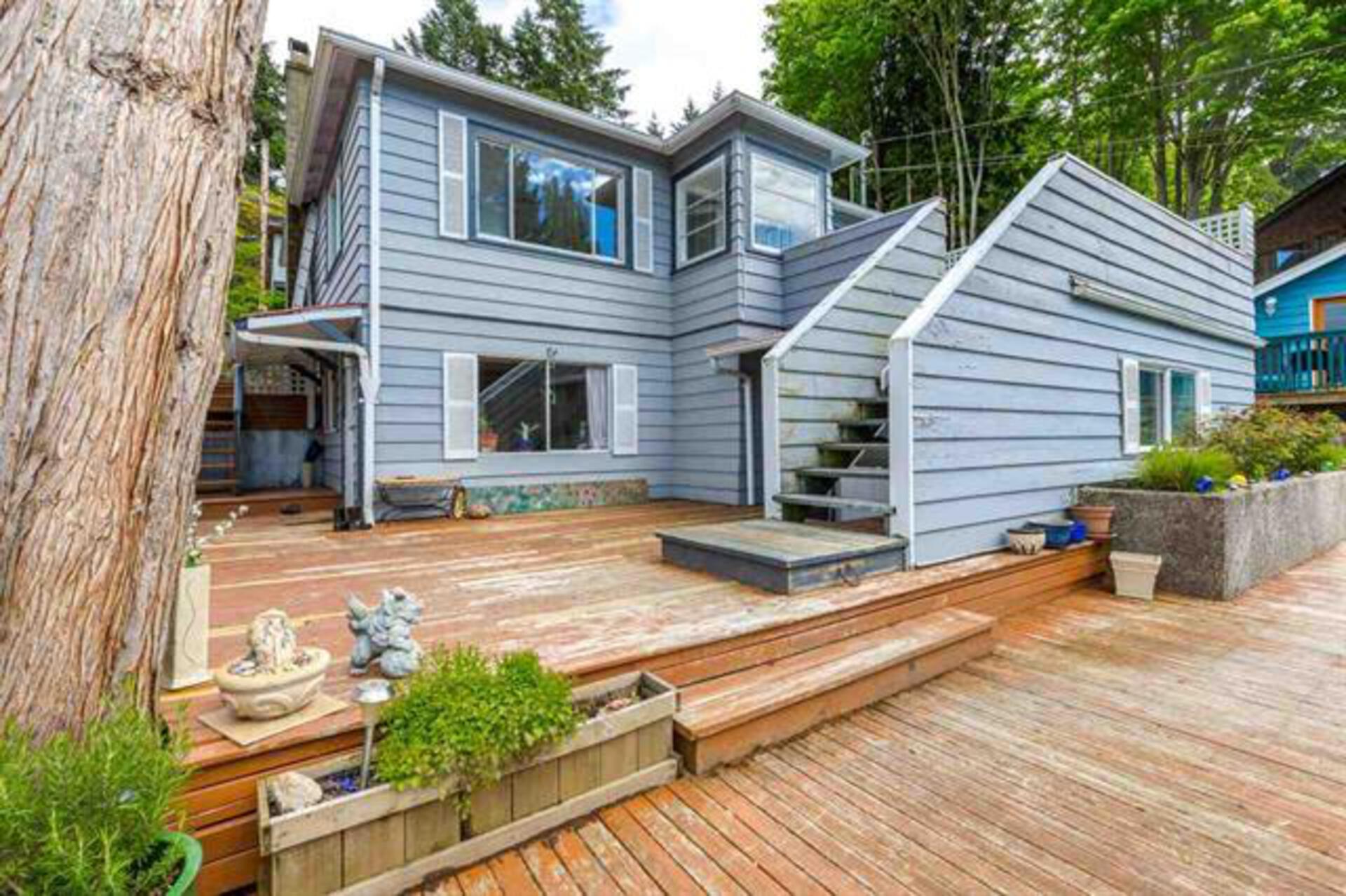 346 Headlands Road, Gibsons & Area, Sunshine Coast  by Krista Dempster PREC* - Sunshine Coast Real Estate 346 Headlands Road, Gibsons & Area, Sunshine Coast