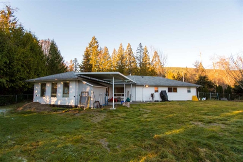2913_262312821_14_d7de2e25 at 1491 Russell Road, Gibsons & Area, Sunshine Coast