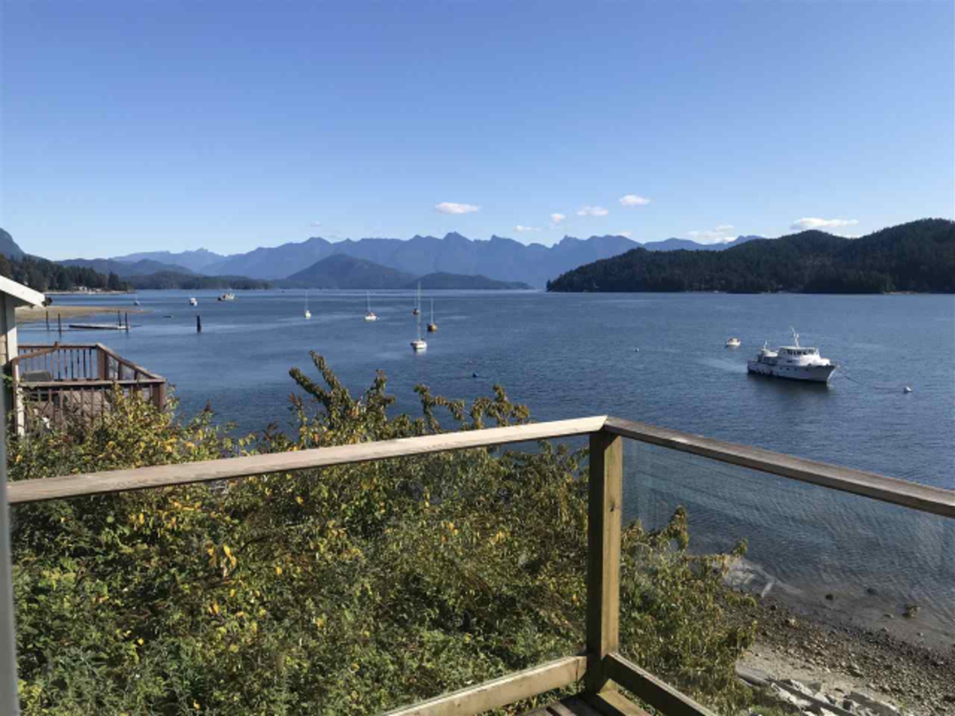 466 Marine Drive, Gibsons & Area, Sunshine Coast  by Krista Dempster PREC* - Sunshine Coast Real Estate 466 Marine Drive, Gibsons & Area, Sunshine Coast