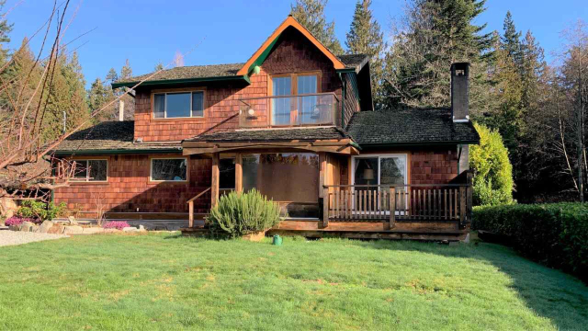 3272 Beach Avenue, Roberts Creek, Sunshine Coast  by Krista Dempster PREC* - Sunshine Coast Real Estate 3272 Beach Avenue, Roberts Creek, Sunshine Coast