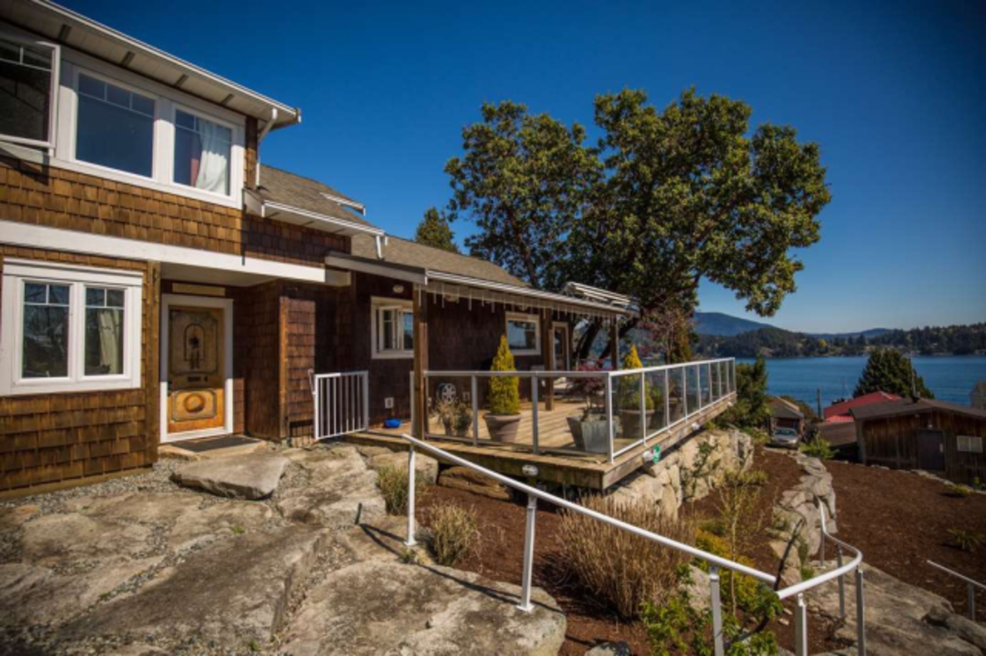 552 Seaview Road, Gibsons & Area, Sunshine Coast  by Krista Dempster PREC* - Sunshine Coast Real Estate 552 Seaview Road, Gibsons & Area, Sunshine Coast