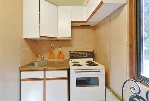 2590-sylvan-drive-roberts-creek-sunshine-coast-17 at 2590 Sylvan Drive, Roberts Creek, Sunshine Coast