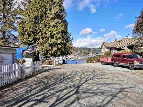 650-dougall-road-gibsons-area-sunshine-coast-25 at 650 Dougall Road, Gibsons & Area, Sunshine Coast 650-dougall-road-gibsons-area-sunshine-coast-25 at 650 Dougall Road, Gibsons & Area, Sunshine Coast