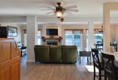 557-marine-crescent-gibsons-area-sunshine-coast-16 at 557 Marine Crescent, Gibsons & Area, Sunshine Coast