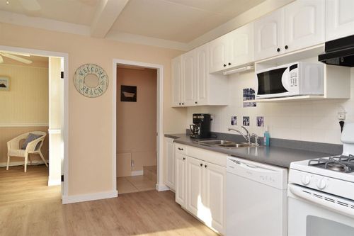 557-marine-crescent-gibsons-area-sunshine-coast-32 at 557 Marine Crescent, Gibsons & Area, Sunshine Coast