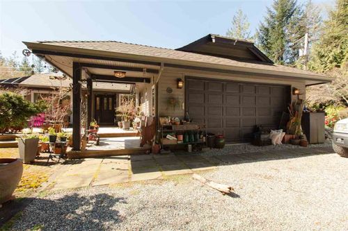 2338-lower-road-roberts-creek-sunshine-coast-01 at 2338 Lower Road, Roberts Creek, Sunshine Coast