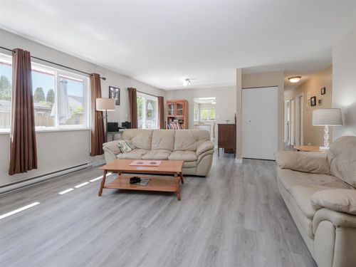 5661-osprey-street-sechelt-district-sunshine-coast-07 at 5661 Osprey Street, Sechelt District, Sunshine Coast 5661-osprey-street-sechelt-district-sunshine-coast-07 at 5661 Osprey Street, Sechelt District, Sunshine Coast