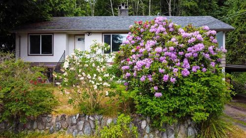 584-gower-point-road-gibsons-area-sunshine-coast-02 at 584 Gower Point Road, Gibsons & Area, Sunshine Coast