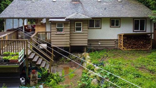 584-gower-point-road-gibsons-area-sunshine-coast-10 at 584 Gower Point Road, Gibsons & Area, Sunshine Coast 584-gower-point-road-gibsons-area-sunshine-coast-10 at 584 Gower Point Road, Gibsons & Area, Sunshine Coast