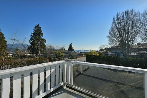 825-oshea-road-gibsons-area-sunshine-coast-22 at 825 O'shea Road, Gibsons & Area, Sunshine Coast