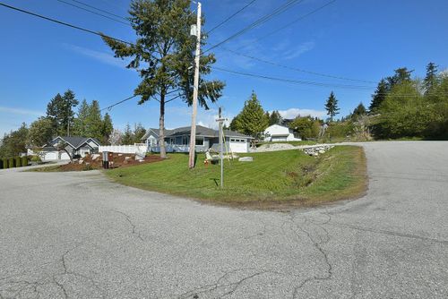 4859-eagleview-street-sechelt-district-sunshine-coast-34 at 4859 Eagleview Street, Sechelt District, Sunshine Coast 4859-eagleview-street-sechelt-district-sunshine-coast-34 at 4859 Eagleview Street, Sechelt District, Sunshine Coast