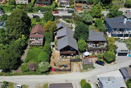 606-seaview-road-gibsons-area-sunshine-coast-30 at 606 Seaview Road, Gibsons & Area, Sunshine Coast 606-seaview-road-gibsons-area-sunshine-coast-30 at 606 Seaview Road, Gibsons & Area, Sunshine Coast