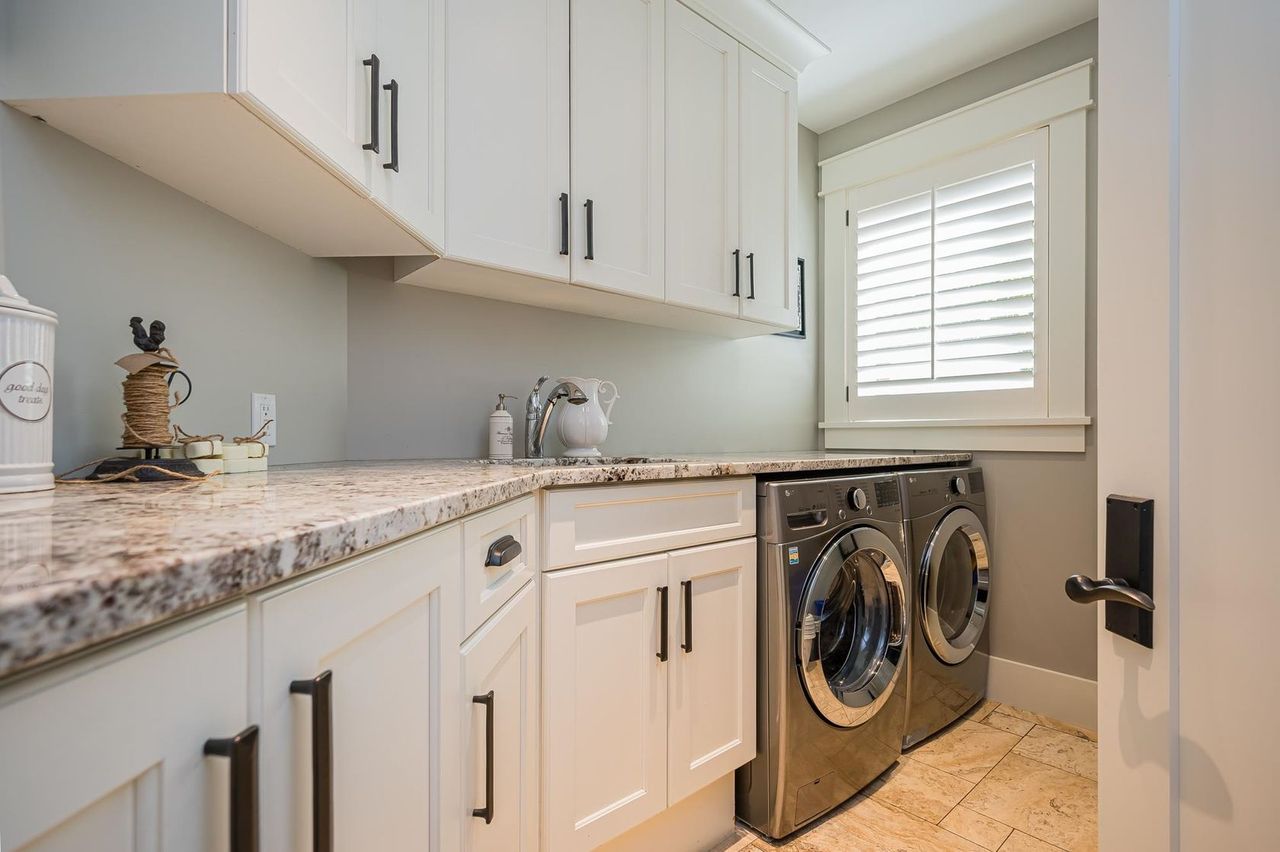  at 22189 86a Avenue, Fort Langley, Langley