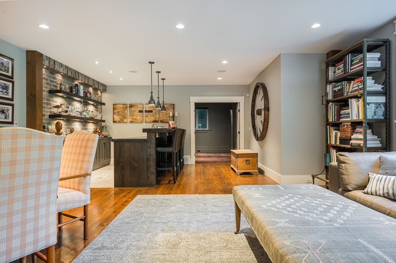  at 22189 86a Avenue, Fort Langley, Langley