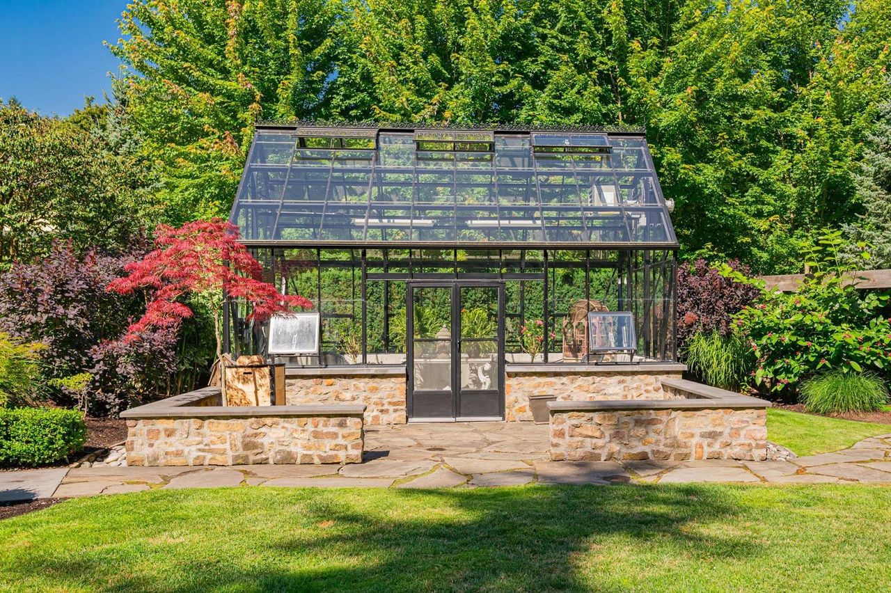  at 22189 86a Avenue, Fort Langley, Langley