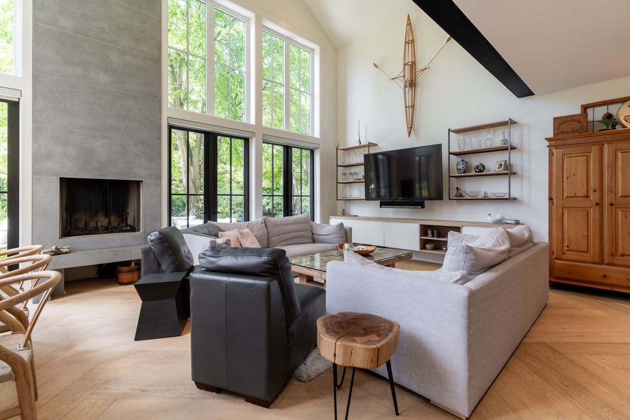  at 3287 W 55th Avenue, Southlands, Vancouver West