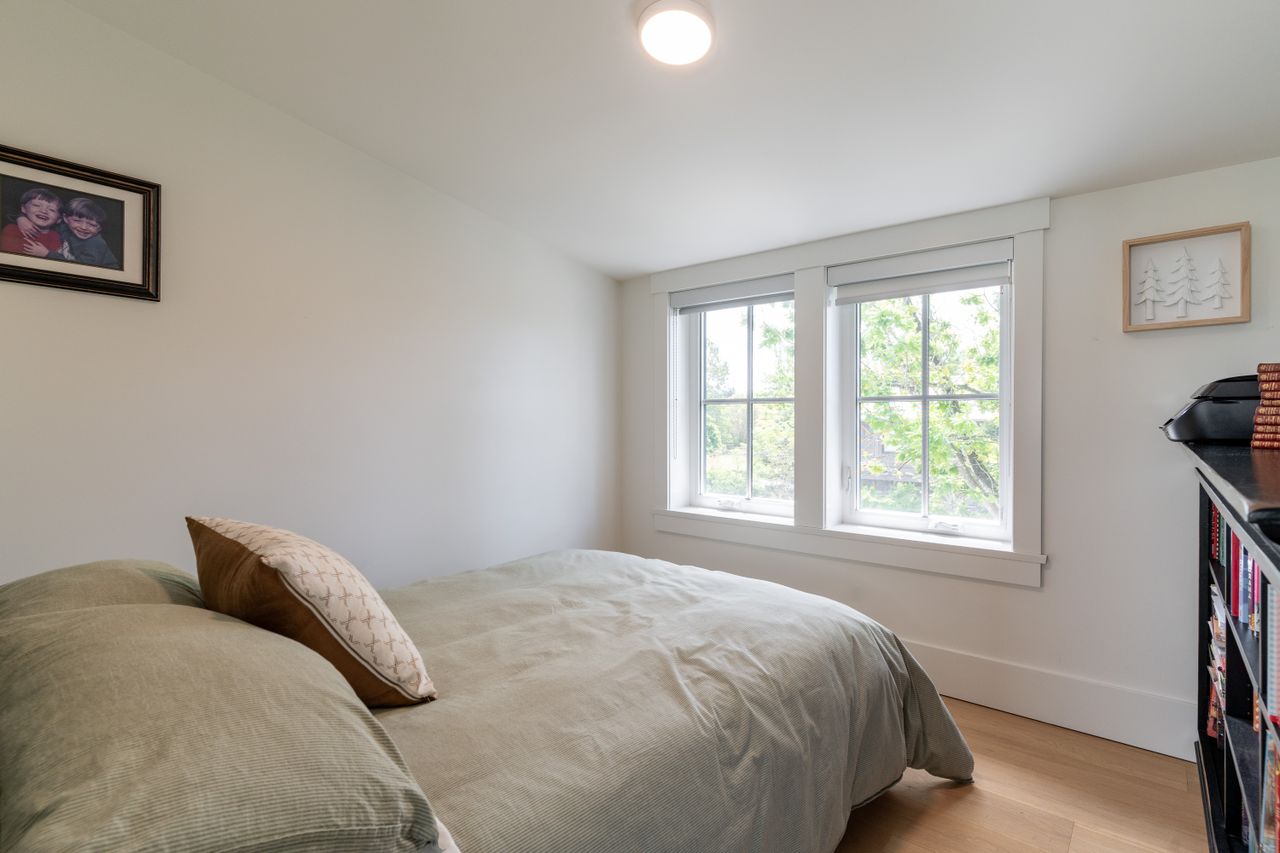  at 3287 W 55th Avenue, Southlands, Vancouver West