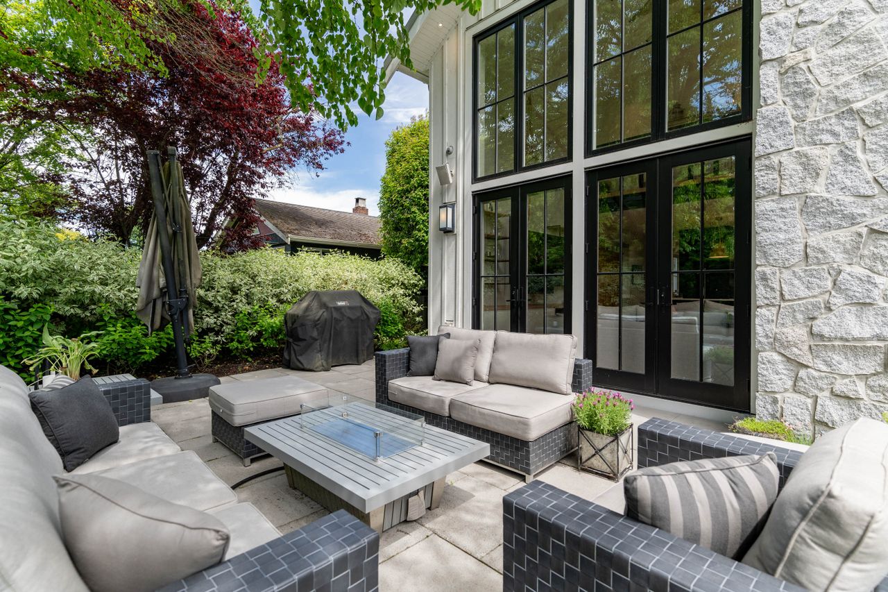  at 3287 W 55th Avenue, Southlands, Vancouver West