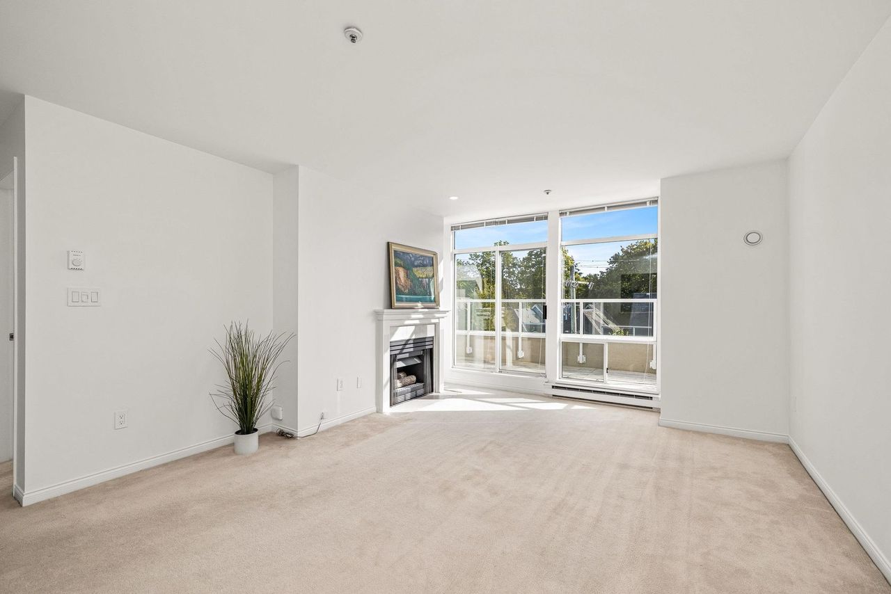 2288-w-12th-avenue-kitsilano-vancouver-west-06 at 406 - 2288 W 12th Avenue, Kitsilano, Vancouver West