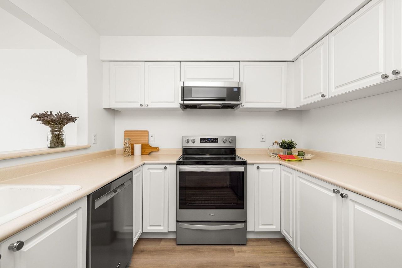 2288-w-12th-avenue-kitsilano-vancouver-west-17 at 406 - 2288 W 12th Avenue, Kitsilano, Vancouver West