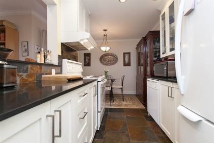 image-262059952-5.jpg at 102 - 1250 W 12th Avenue, Fairview VW, Vancouver West