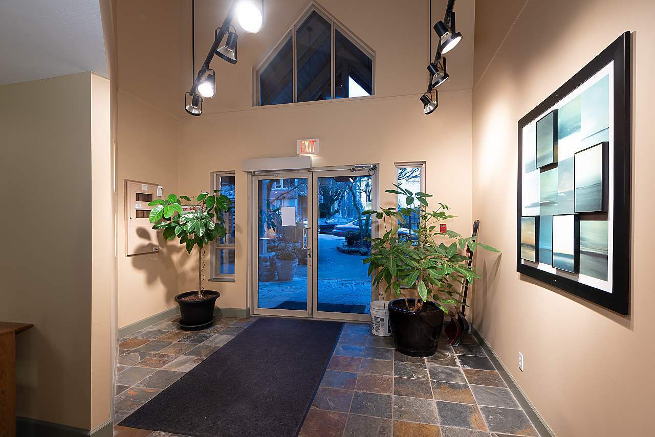 150-w-22nd-street-central-lonsdale-north-vancouver-03 at 315 - 150 W 22nd Street, Central Lonsdale, North Vancouver