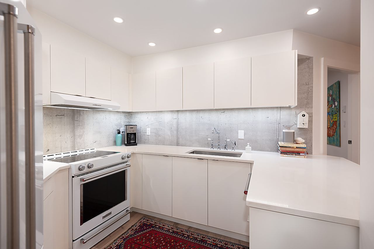 150-w-22nd-street-central-lonsdale-north-vancouver-22 at 315 - 150 W 22nd Street, Central Lonsdale, North Vancouver