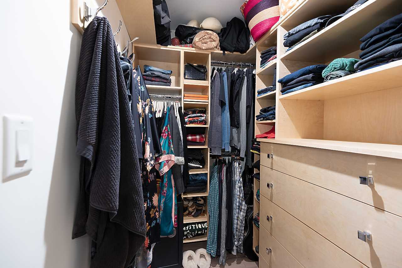 150-w-22nd-street-central-lonsdale-north-vancouver-27 at 315 - 150 W 22nd Street, Central Lonsdale, North Vancouver