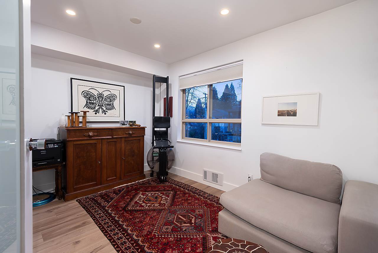 150-w-22nd-street-central-lonsdale-north-vancouver-32 at 315 - 150 W 22nd Street, Central Lonsdale, North Vancouver