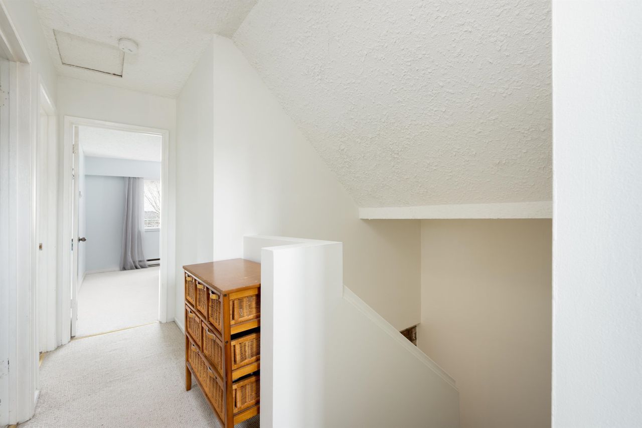 1500-judd-road-brackendale-squamish-13 at 25 - 1500 Judd Road, Brackendale, Squamish