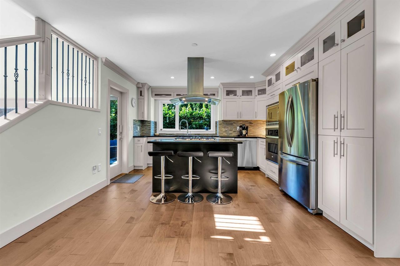 875-ridgeway-avenue-central-lonsdale-north-vancouver-07 at 875 Ridgeway Avenue, Central Lonsdale, North Vancouver