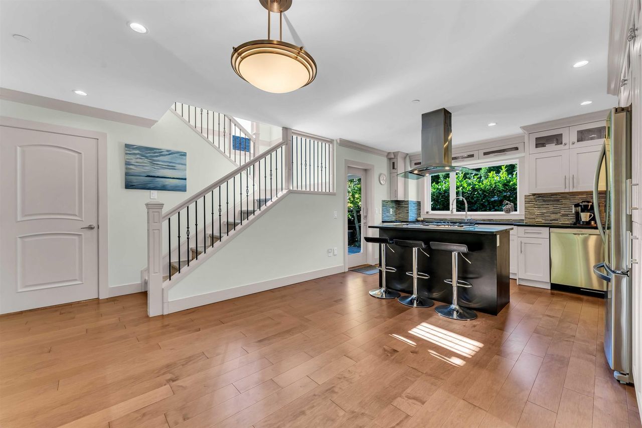 875-ridgeway-avenue-central-lonsdale-north-vancouver-08 at 875 Ridgeway Avenue, Central Lonsdale, North Vancouver