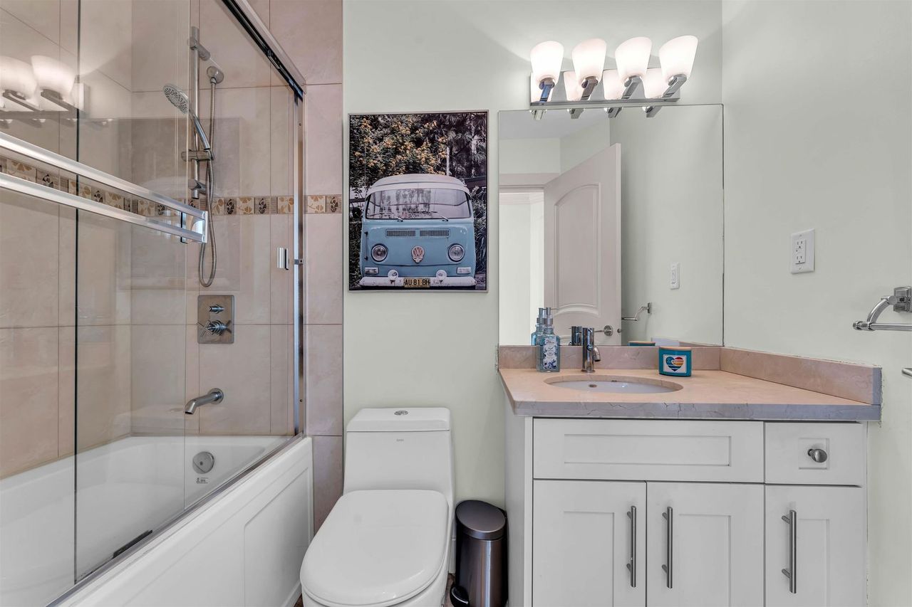 875-ridgeway-avenue-central-lonsdale-north-vancouver-16 at 875 Ridgeway Avenue, Central Lonsdale, North Vancouver