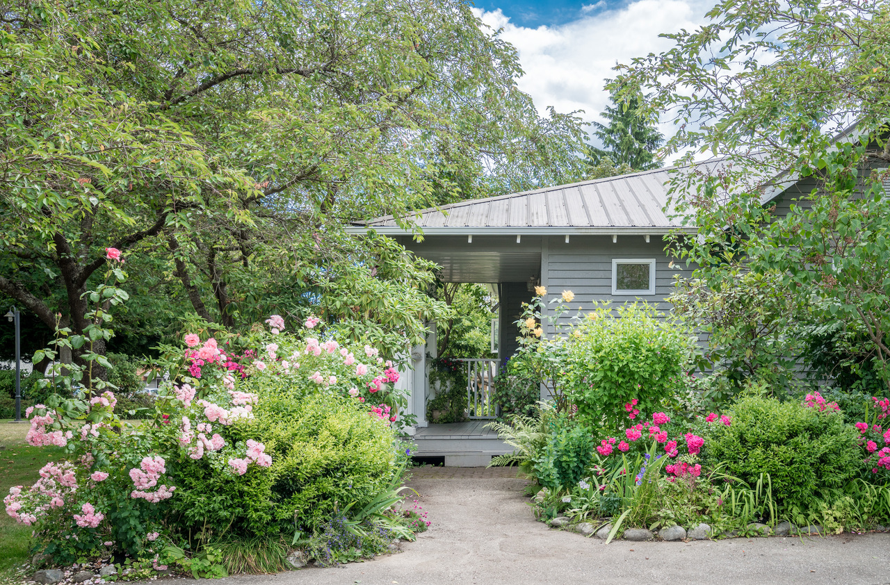 1589-bowser-avenue-360hometours-01 at 1589 Bowser Avenue, Norgate, North Vancouver