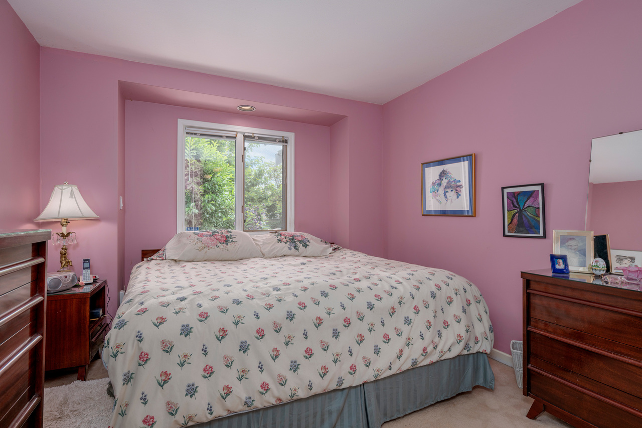 1589-bowser-avenue-360hometours-18 at 1589 Bowser Avenue, Norgate, North Vancouver