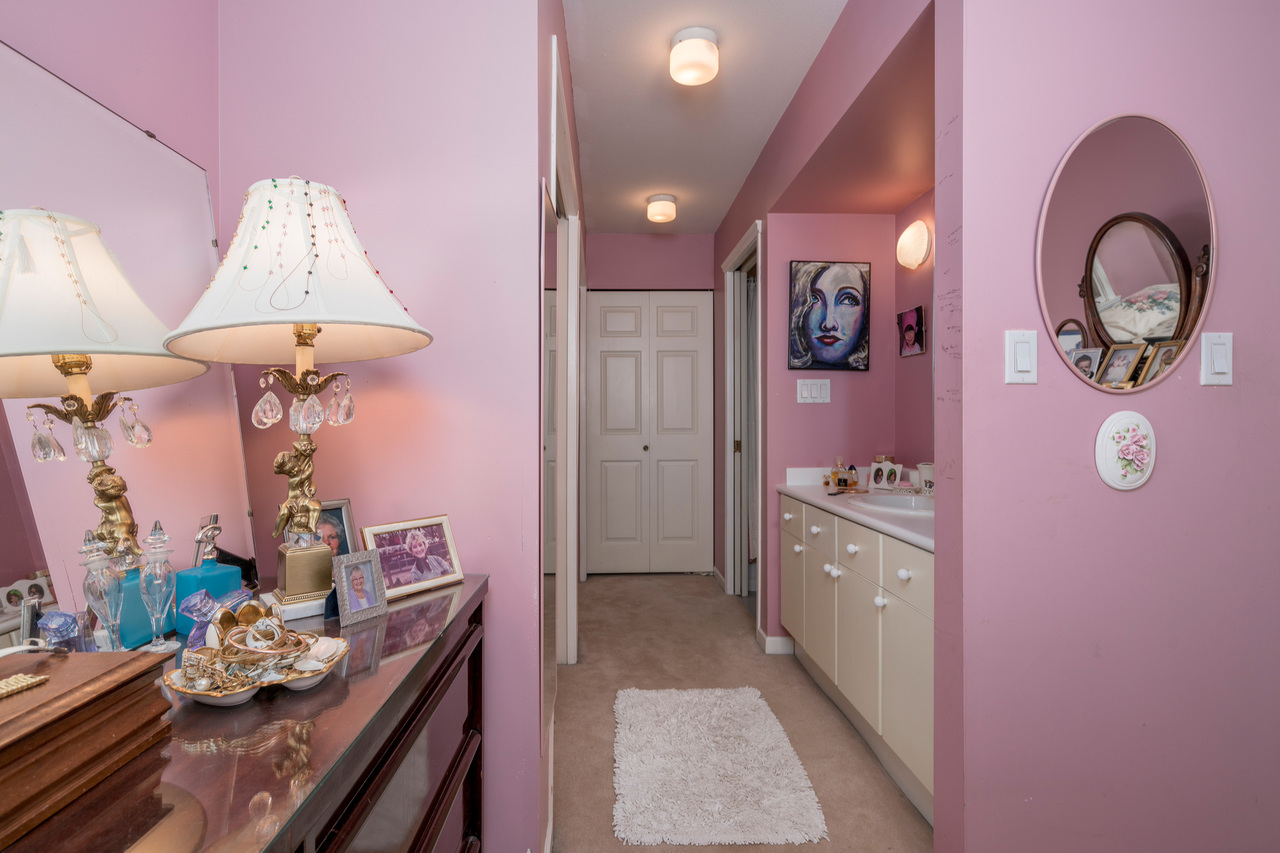 1589-bowser-avenue-360hometours-19 at 1589 Bowser Avenue, Norgate, North Vancouver