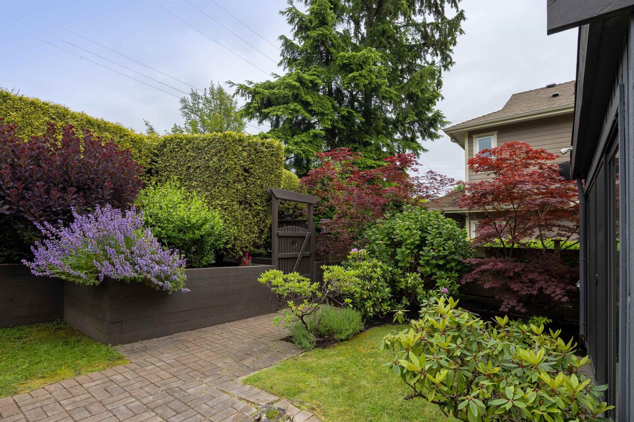 1915-chesterfield-avenue-central-lonsdale-north-vancouver-07-1 at 1915 Chesterfield Avenue, Central Lonsdale, North Vancouver