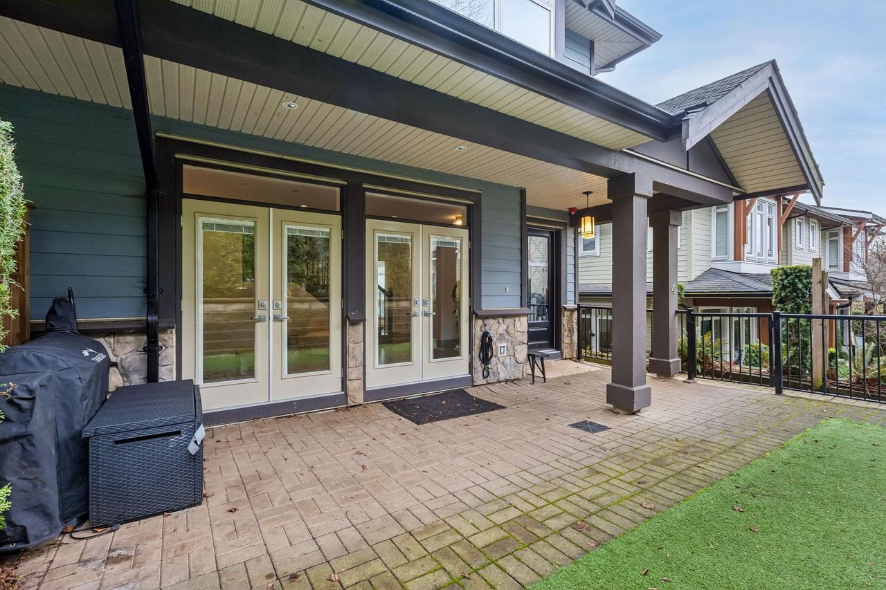 651-w-14th-street-central-lonsdale-north-vancouver-05 at 4 - 651 W 14th Street, Central Lonsdale, North Vancouver