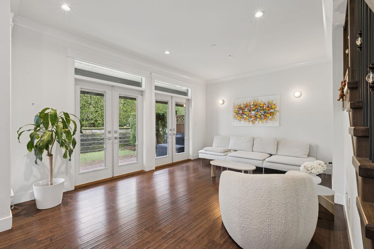 651-w-14th-street-central-lonsdale-north-vancouver-08 at 4 - 651 W 14th Street, Central Lonsdale, North Vancouver